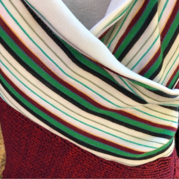 Upcycled Hooded Sweater Deep Red White Green Sustainable Embody Small - Picture 4 of 6